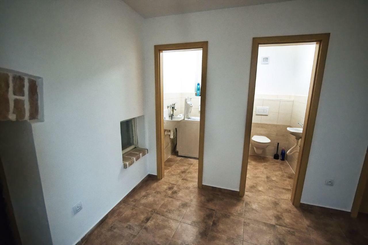 "U Capa" Krasny Apartman V Sedleci Sedlec  Bagian luar foto